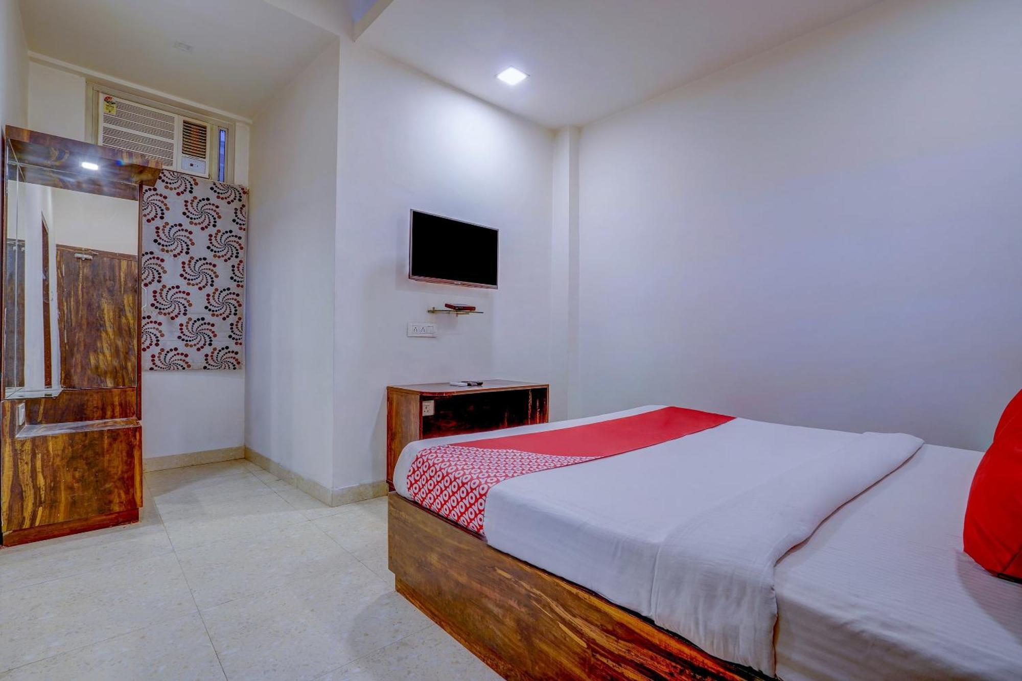FabExpress Travellers Inn Lucknow Eksteriør bilde