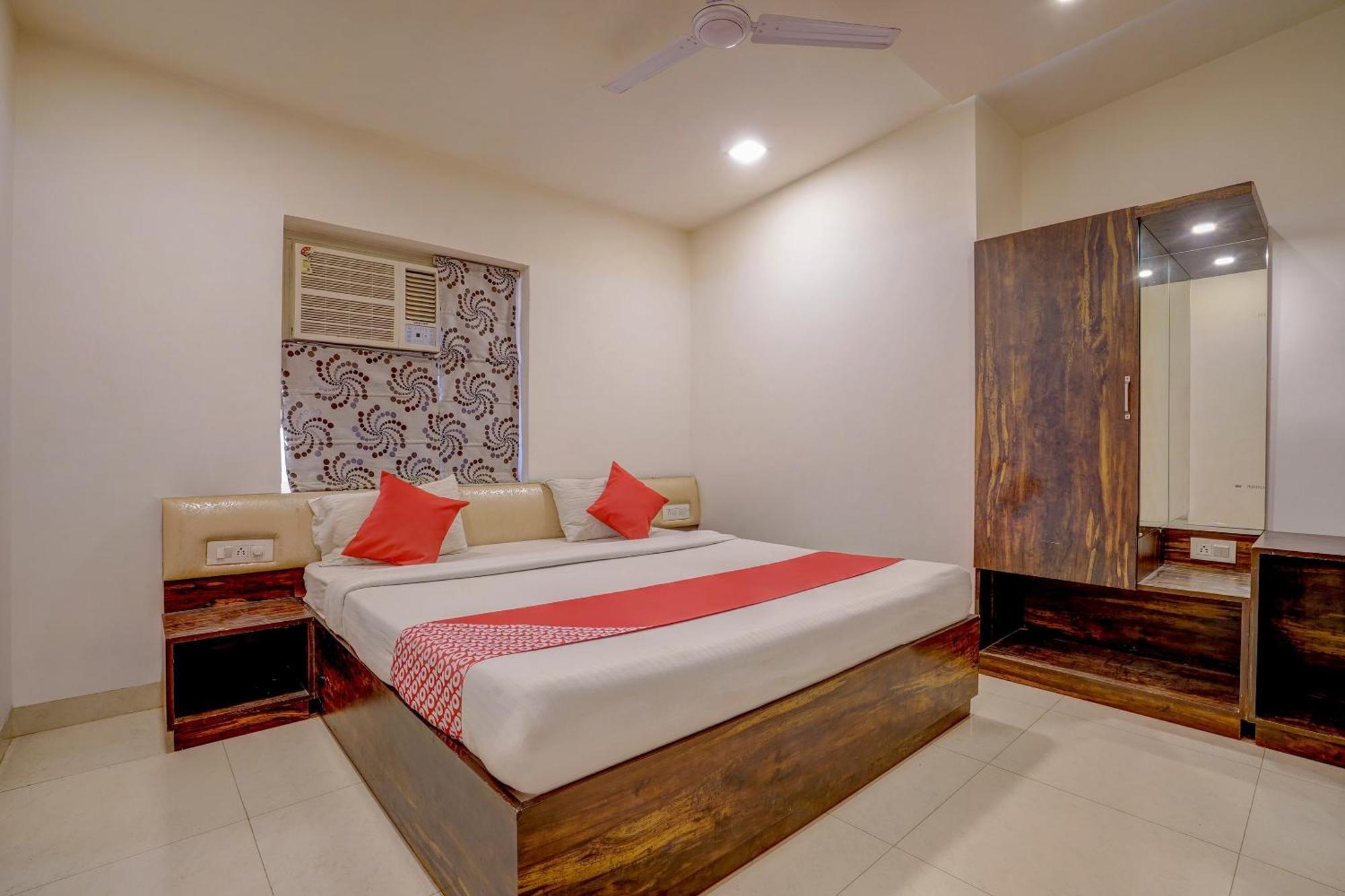 FabExpress Travellers Inn Lucknow Eksteriør bilde